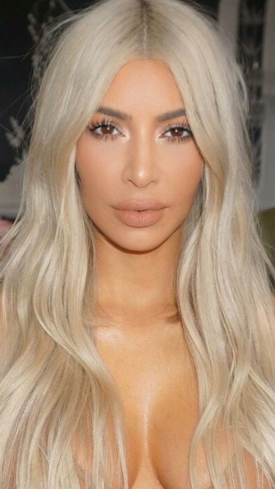 kim kardashian platynowy blond kim kardashian platnowy blond